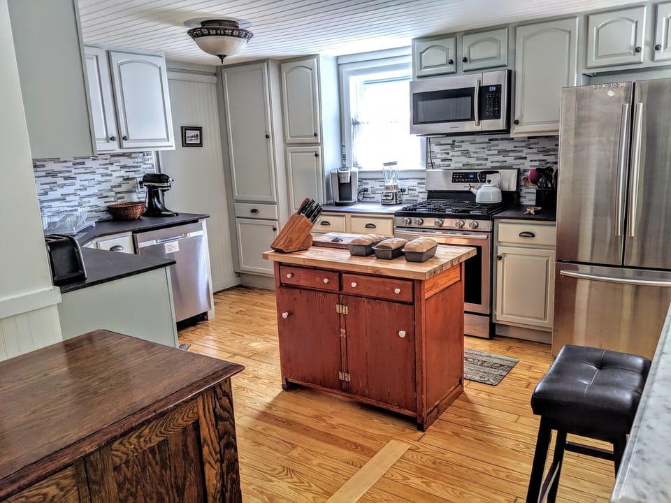 Country Kitchen