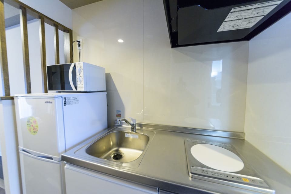 Double Room [23sqm] Non Smoking | Private kitchenette | Fridge, microwave, stovetop