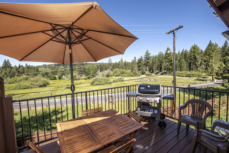 Saint Francis 53 Exterior Deck - Saint Francis 53 Exterior Deck