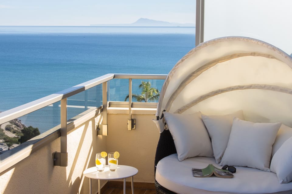 Penthouse to rent in Cullera - Shhhhhhhh. Silence, please....