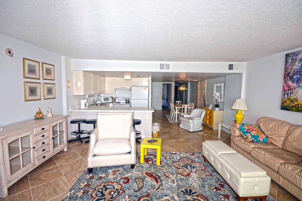 Irene 1503 Living Area