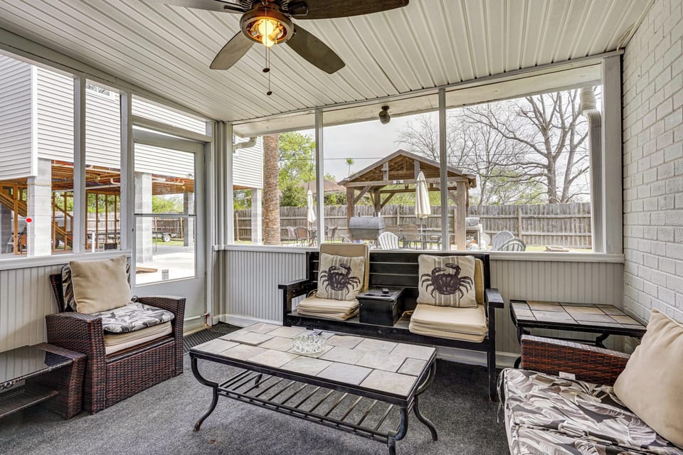 Screened Patio