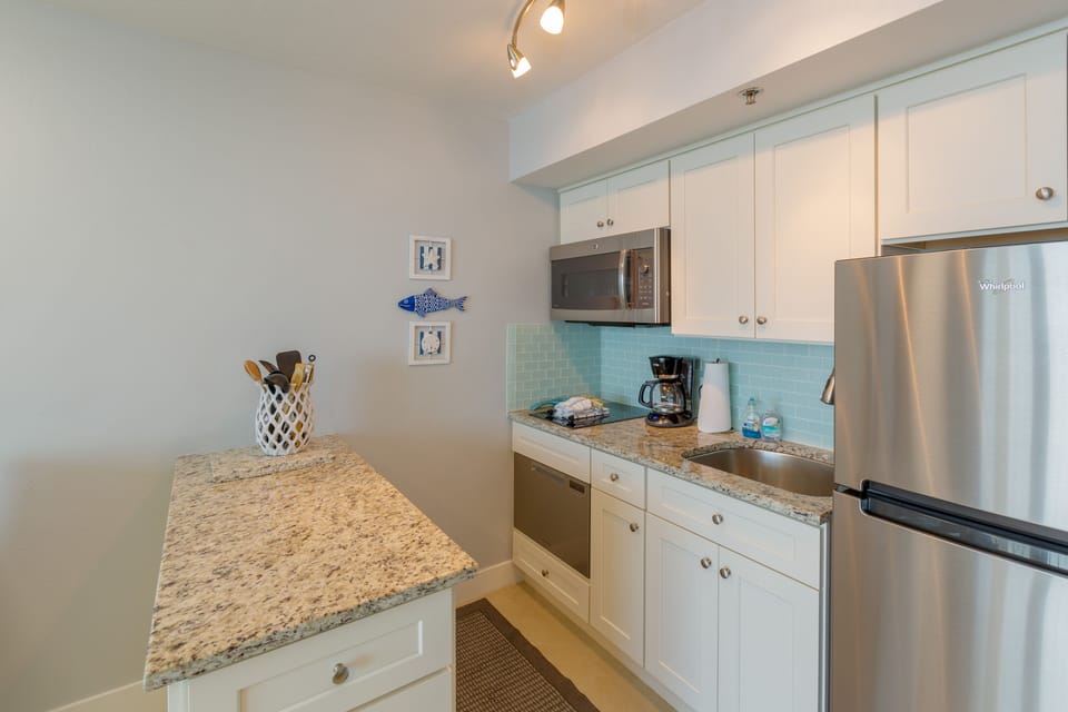 New Custom Kitchen and appliances