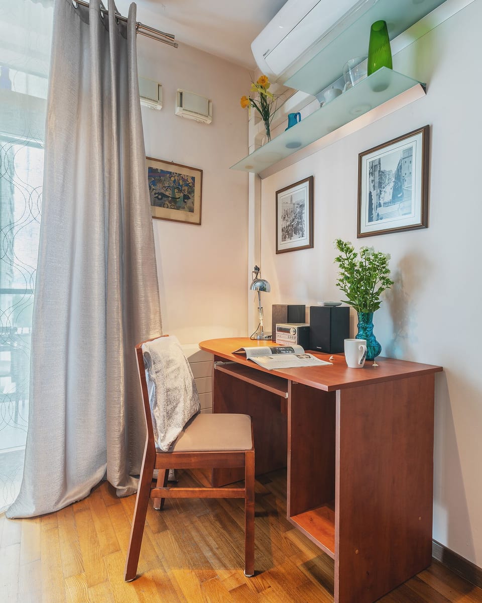 Soundproofing, iron/ironing board, internet, bed sheets