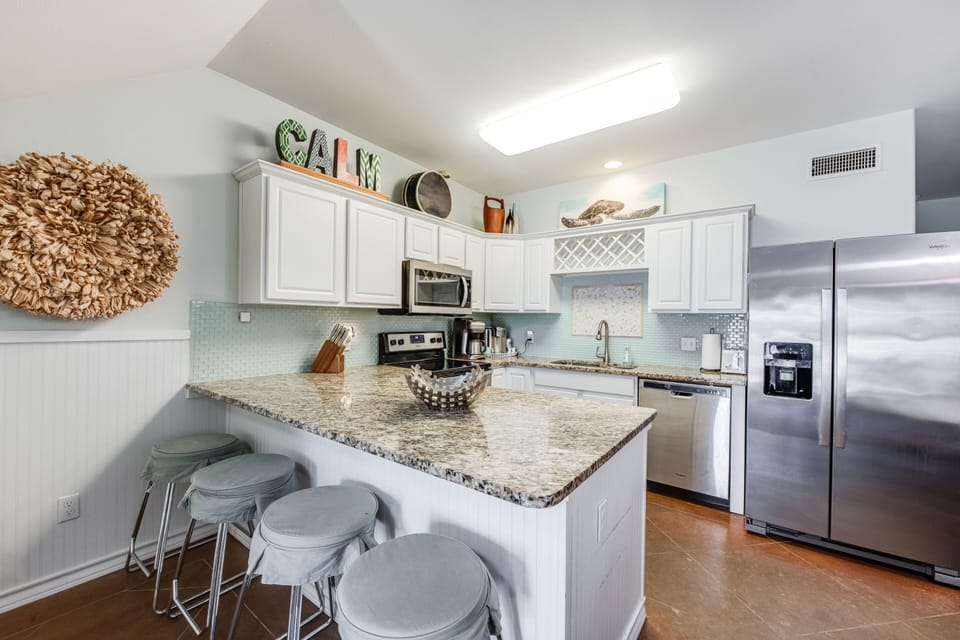 Family Room, Accessible, Private Bathroom (The Luv Shack) | Shared kitchen | Highchair