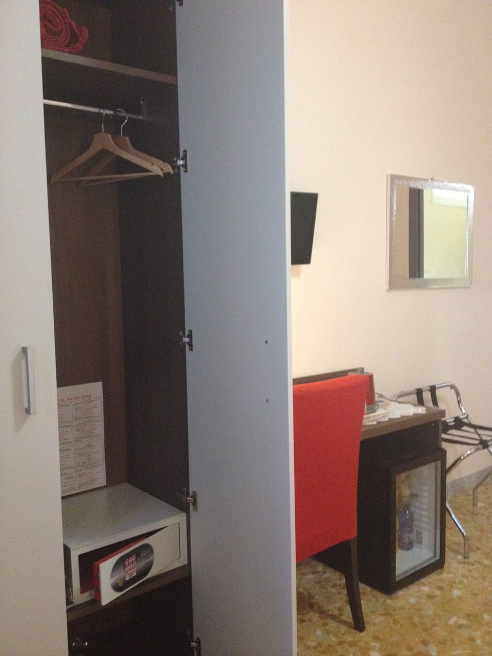 Room amenity