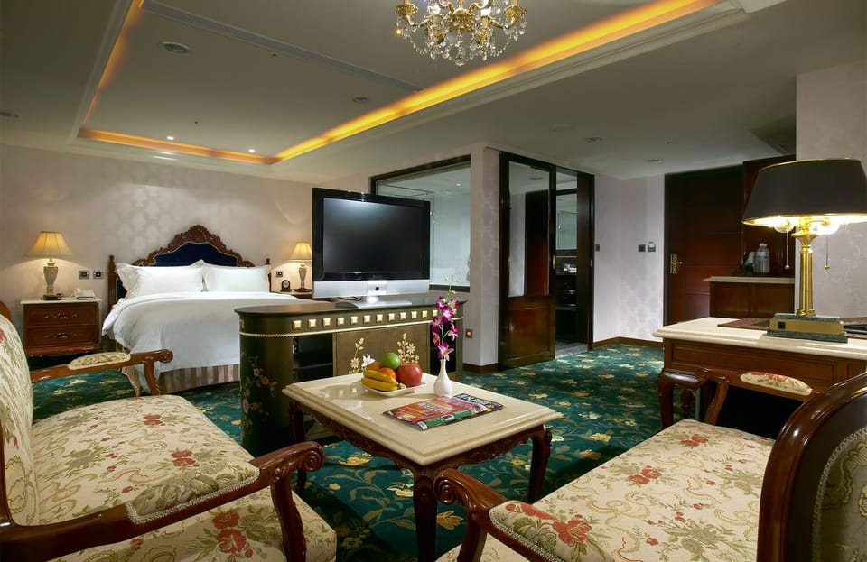 Studio Suite, 1 Bedroom (Royal building) | View from room