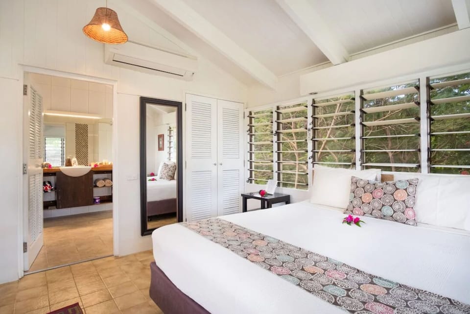 Villa, 2 Bedrooms, Garden Area | In-room safe, desk, soundproofing, iron/ironing board