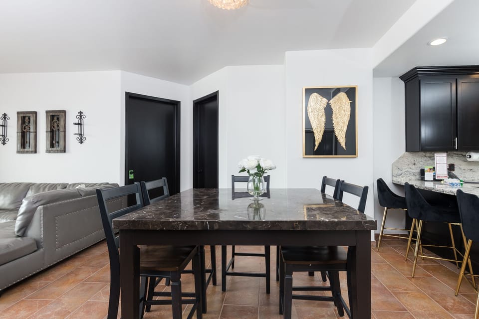 Dinning Table