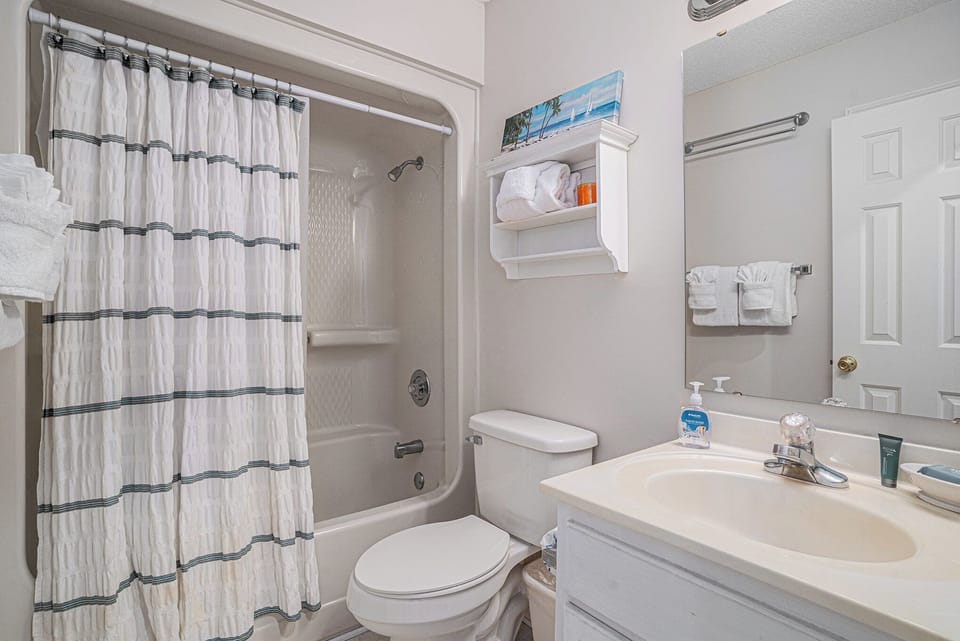 1st Level Bathroom