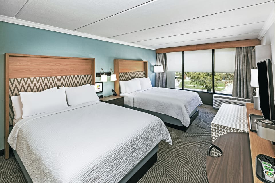 Standard Room, 2 Queen Beds (Walk-In Shower) | Premium bedding, down comforters, Tempur-Pedic beds, desk
