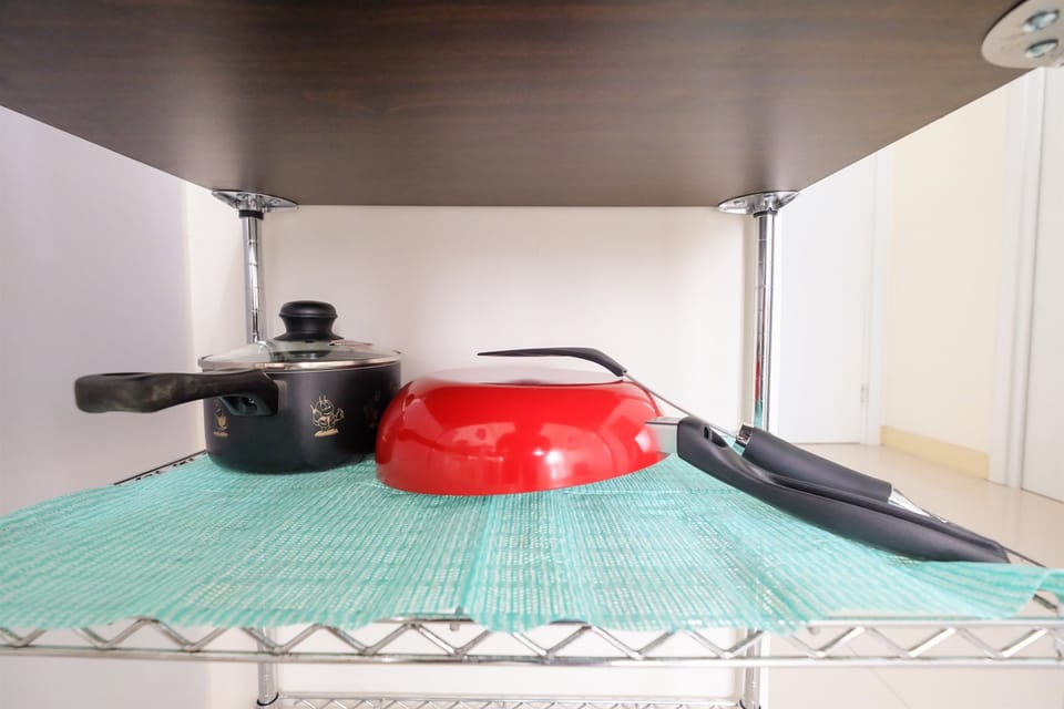 Apartment, 2 Bedrooms | Private kitchenette | Full-size fridge, stovetop, electric kettle, cookware/dishes/utensils