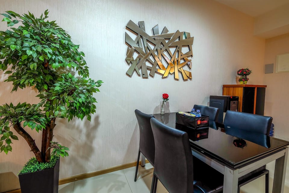 Apartment, 1 Bedroom | In-room dining