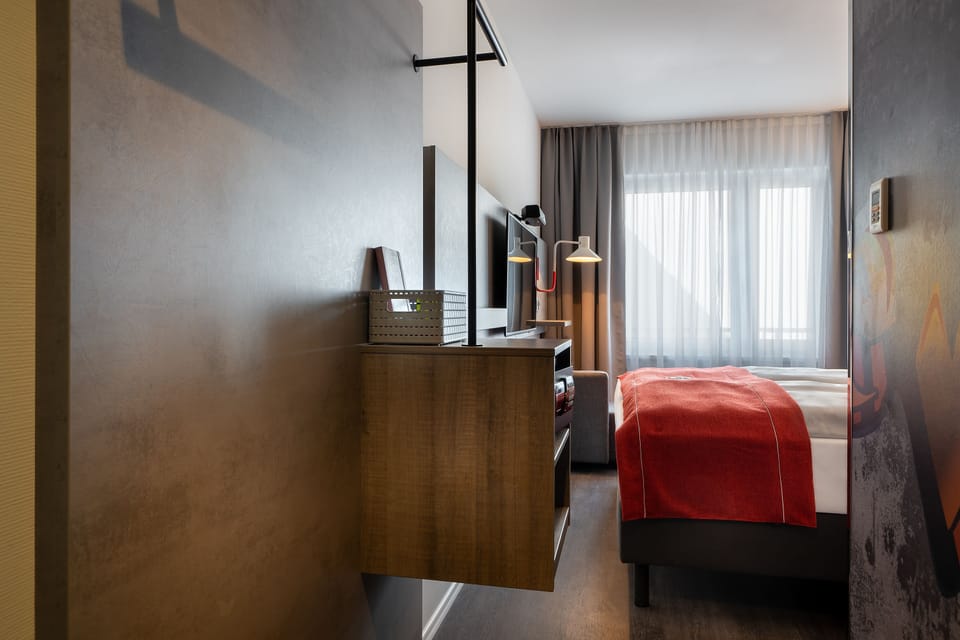 In-room safe, desk, blackout drapes, soundproofing