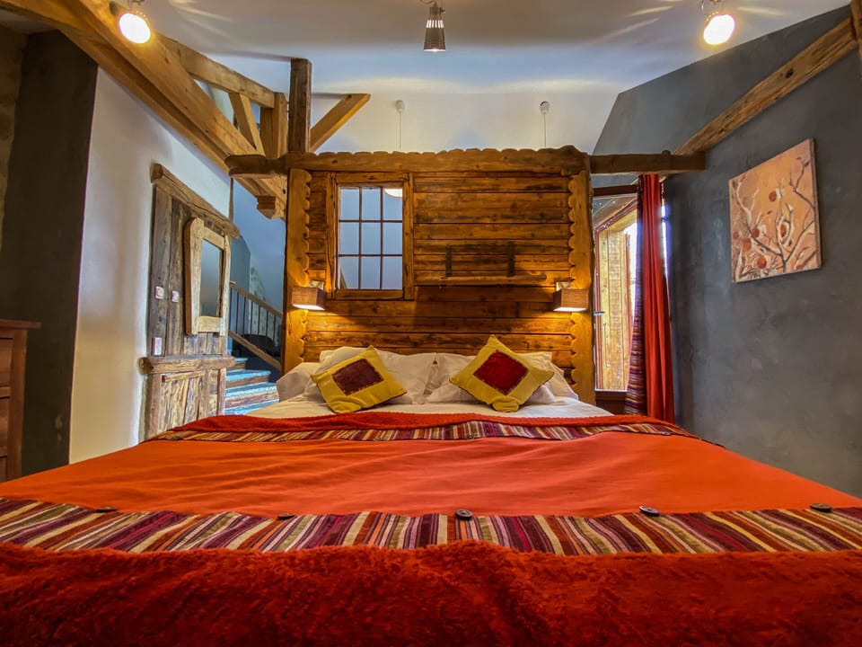 Superior Suite, Ensuite, Mountain View (Toit et moi )