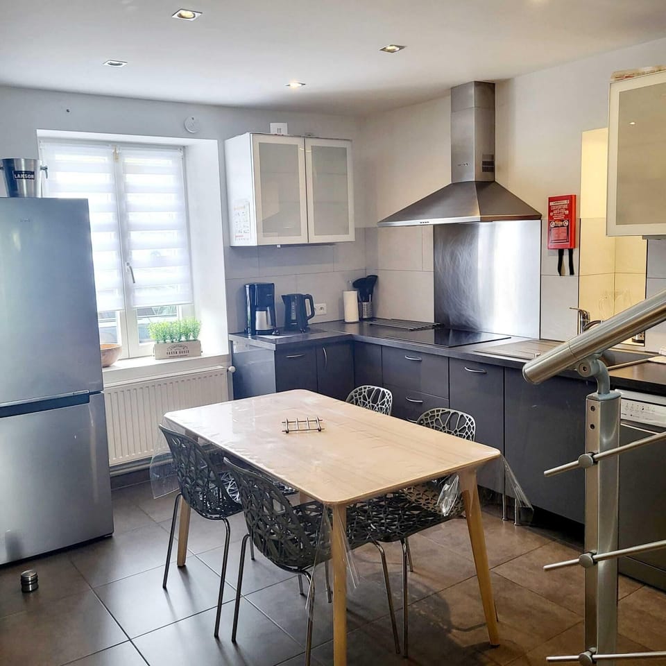 Comfort House, 3 Bedrooms | Private kitchen | Espresso maker, coffee/tea maker, full-size fridge, microwave