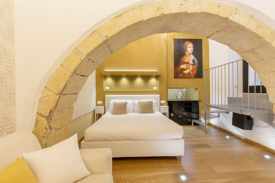 Romantic Room, 1 Queen Bed with Sofa bed, Private Bathroom, Ground Floor (Semi-basement) | Down comforters, memory foam beds, in-room safe, individually furnished
