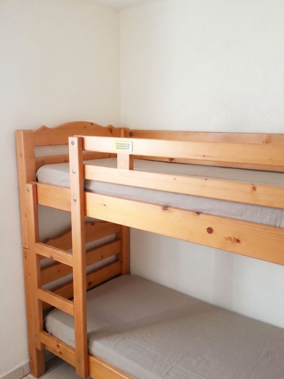 Bunk bed