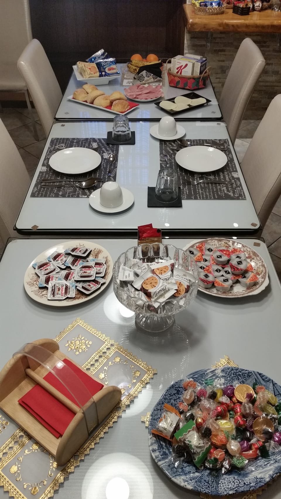 Free daily local cuisine breakfast