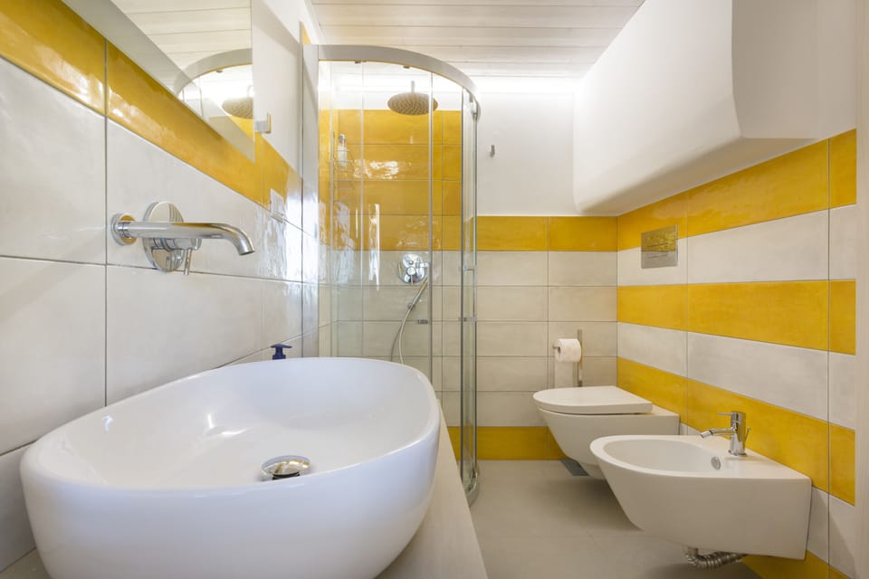 Loft, Terrace | Bathroom shower