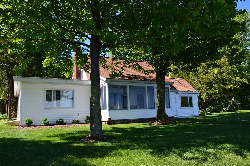 North Shore Beach Retreat