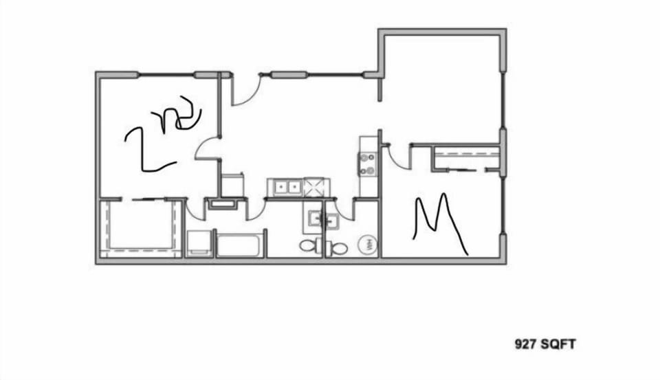M = master bedroom
2nd is the other bedroom