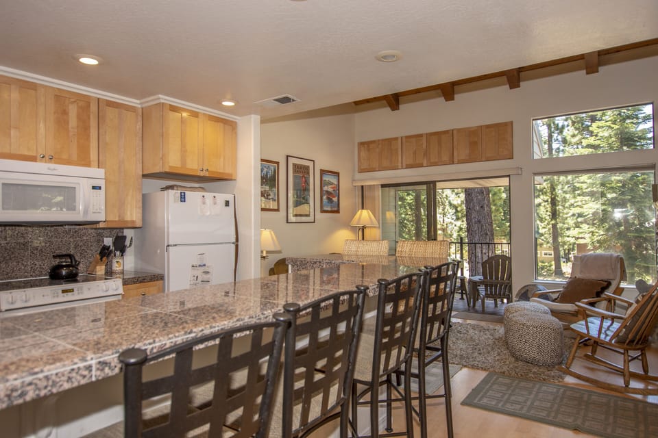 Carnelian Woods 11 Kitchen and Living Area - Carnelian Woods 11 Kitchen and Living Area