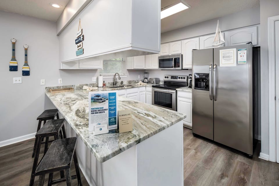 Side A Kitchen with breakfast bar
