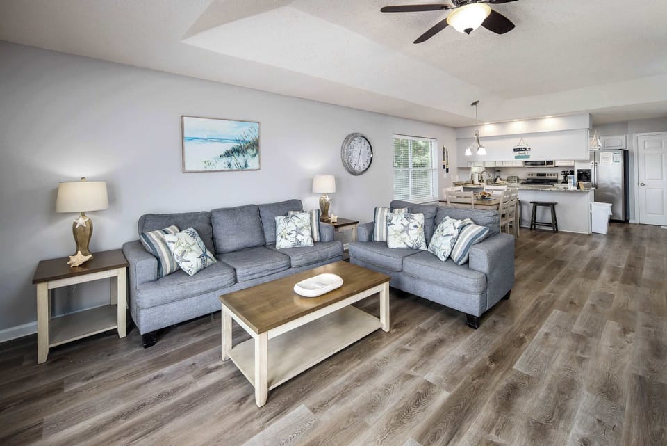 Side A Living room with queen size sleeper sofa