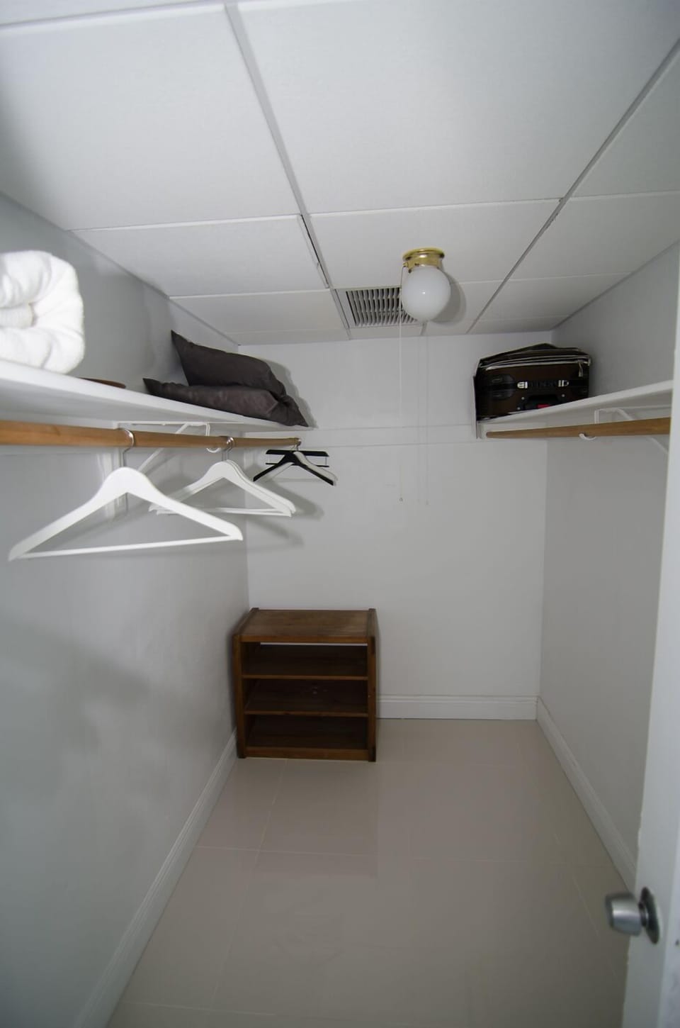 Walk in closet master bedroom
