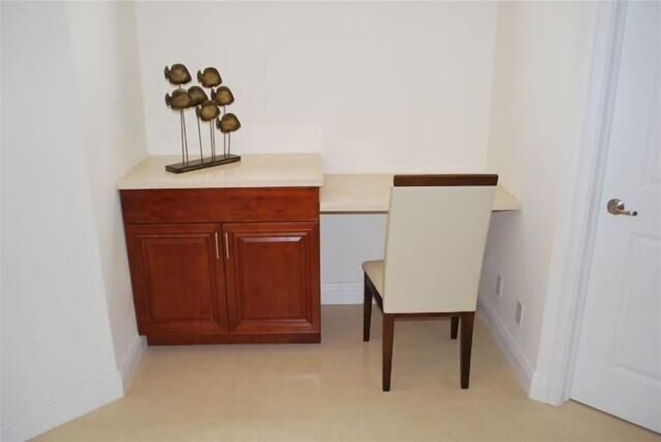 Second Floor Computer Work Station