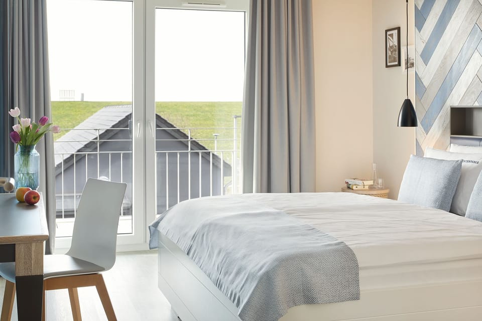 Apartment, 2 rooms, no sea view | 1 bedroom, premium bedding, in-room safe, desk