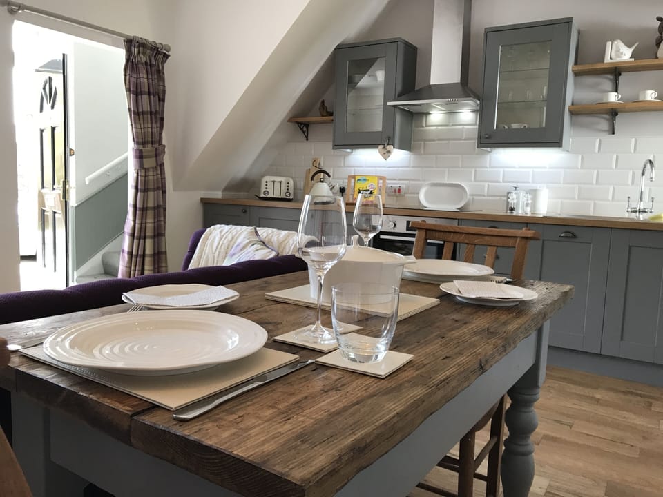 Stylish dining