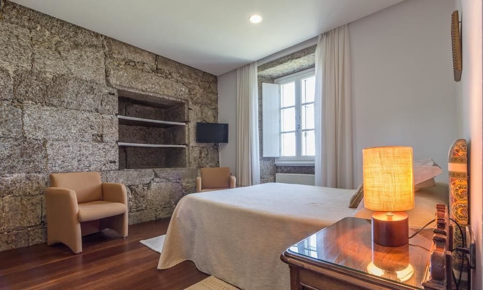 Double Room | Desk, soundproofing, free cribs/infant beds, free WiFi
