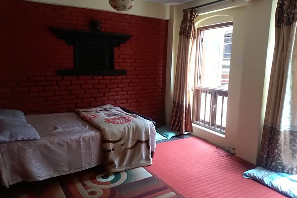 Double Room | Free wired internet