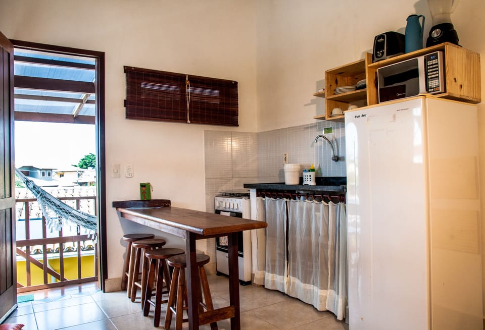 Family Studio, Multiple Beds, Kitchen | Private kitchenette | Fridge, microwave, oven, coffee/tea maker
