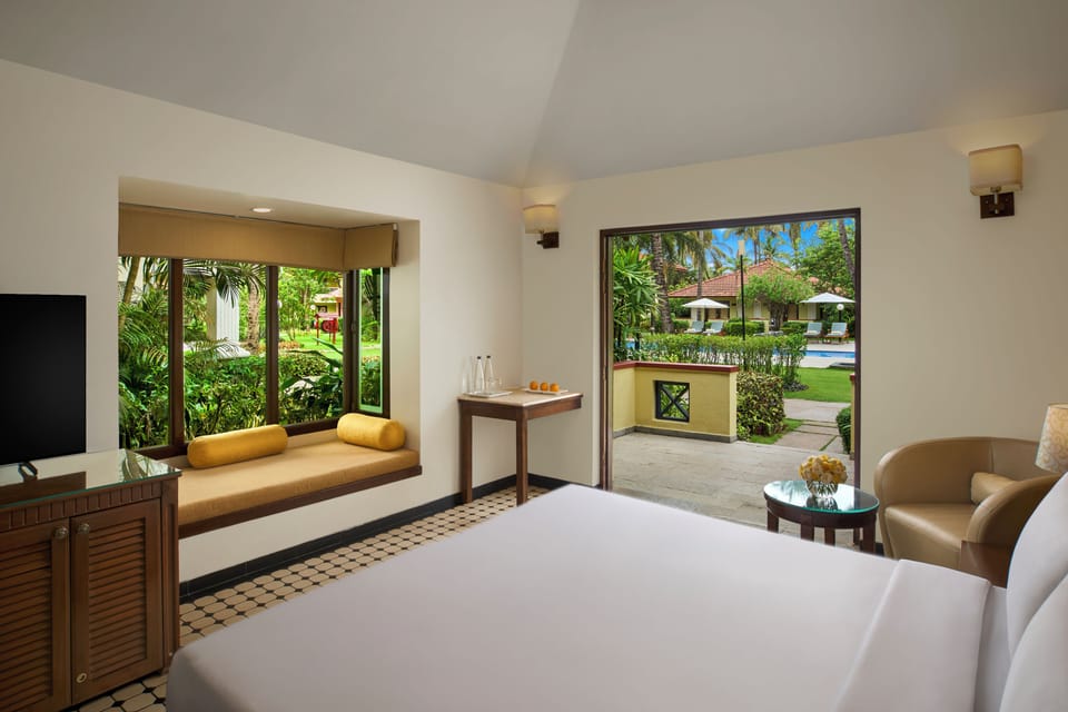 Boutique villa King Bed | 1 bedroom, Egyptian cotton sheets, premium bedding, memory foam beds
