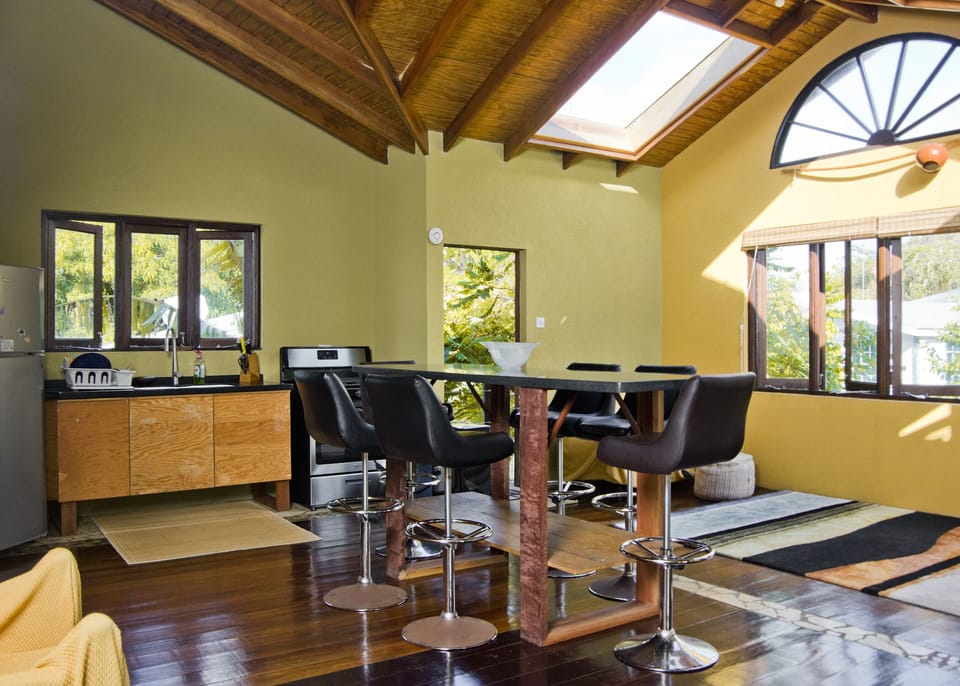 Dining / Kitchen Area