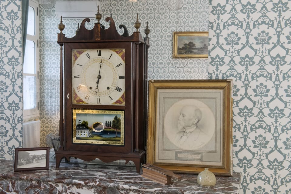 Blue room | Premium bedding, individually decorated, individually furnished, desk