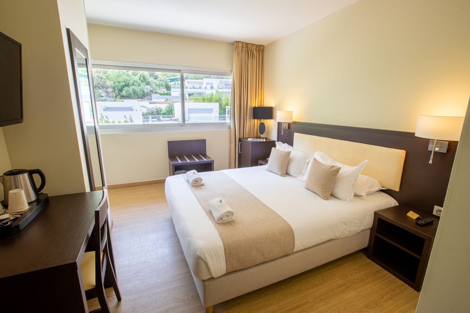 Family Quadruple Room, Connecting Rooms, Mountainside | Premium bedding, in-room safe, blackout drapes, soundproofing