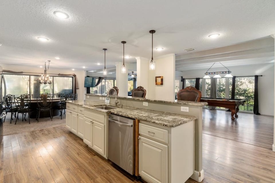 Kitchen Island