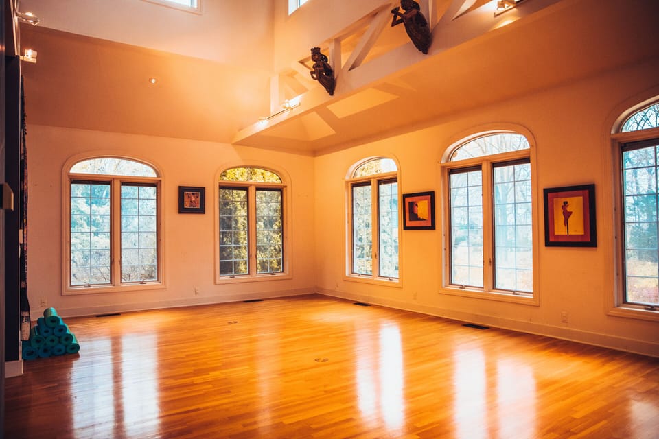 River Rock Studio: Flexible studio or sleeping space