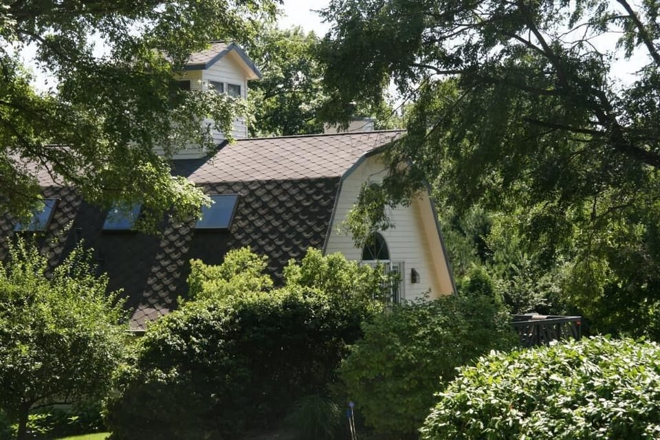 1800's Barn in Summer