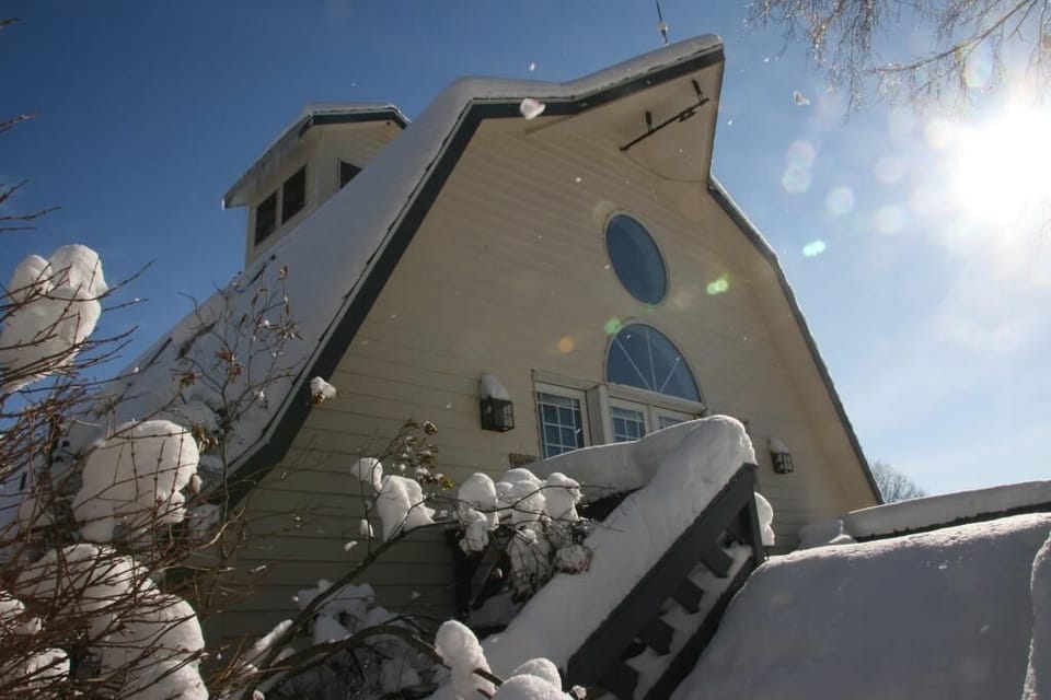 A Cozy Retreat in Winter