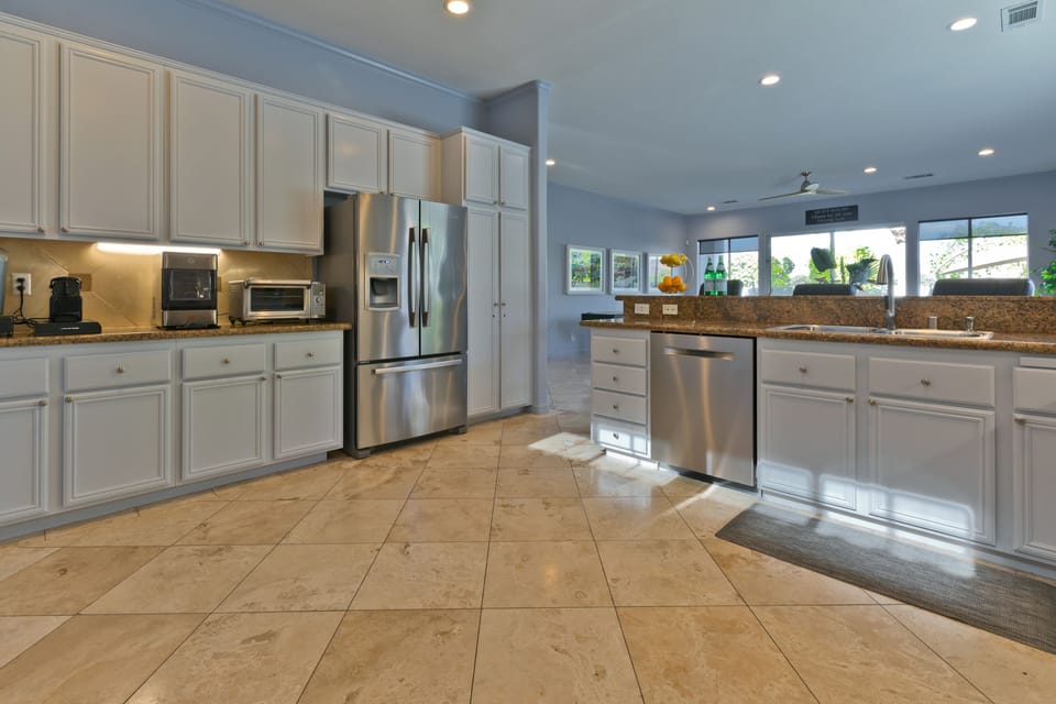 Plenty of kitchen amenities including Keurig, Nespresso and *fluffy ice* machine