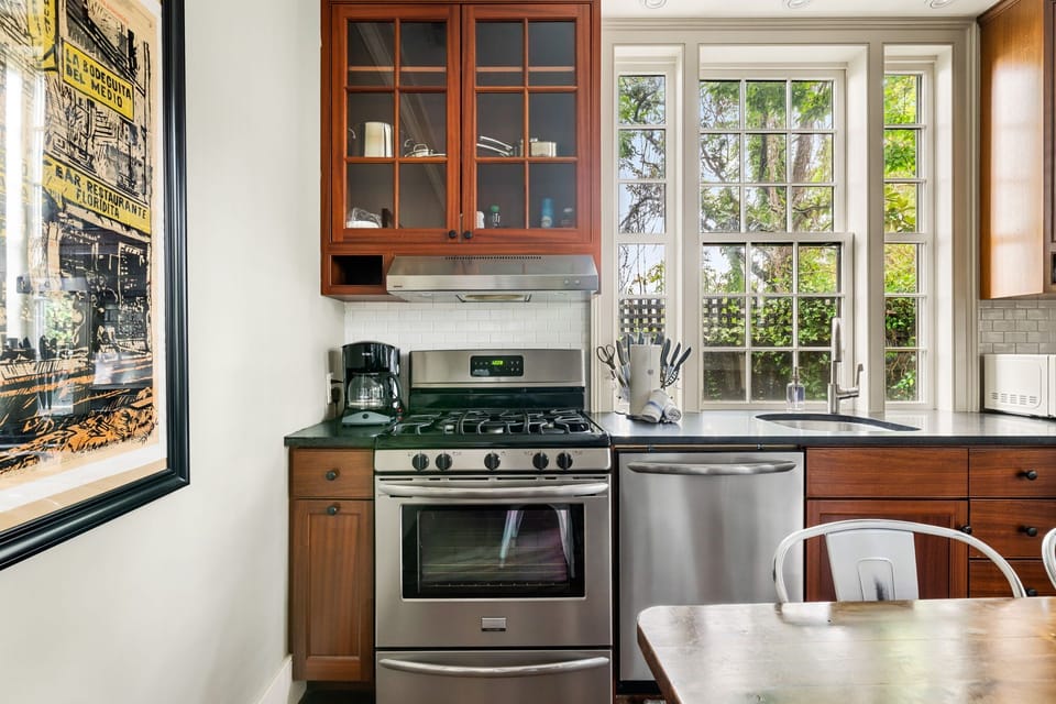 Fully-equipped kitchen with everything you need for a basic meal!