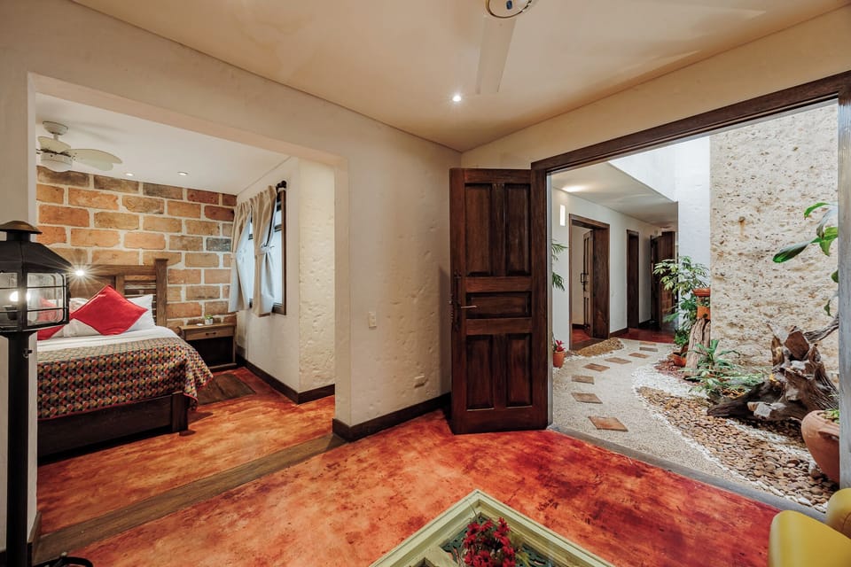 Luxury Apartment, 2 Bedrooms, Kitchen, Tower (Jardin) | Premium bedding, in-room safe, individually decorated