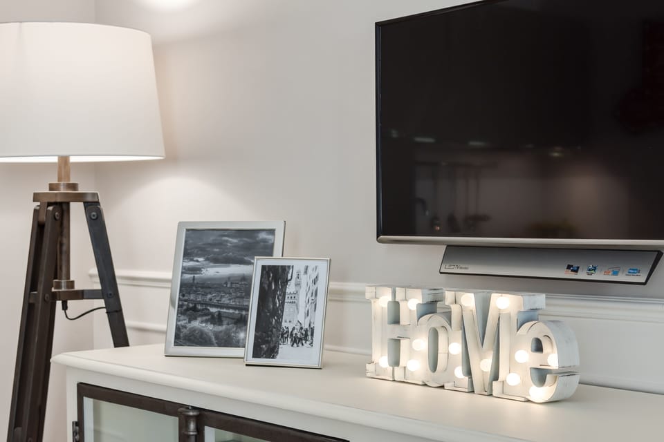 Apartment, 2 Bedrooms | Room amenity