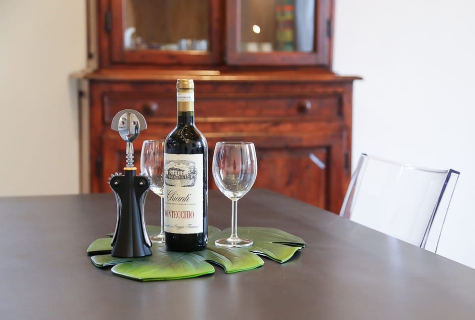 Apartment, 2 Bedrooms | Room amenity