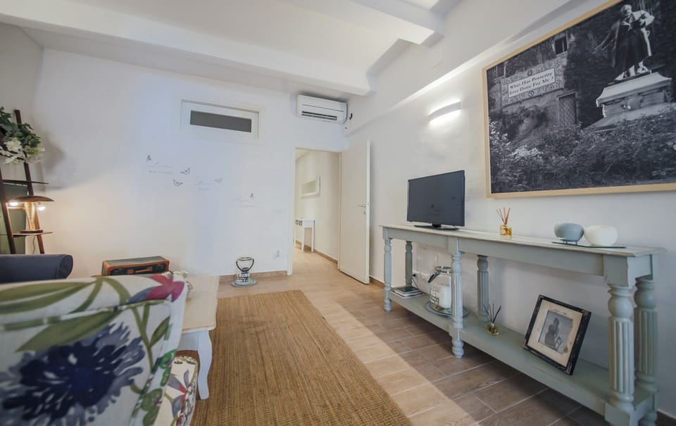 Apartment, 2 Bedrooms | 2 bedrooms, cribs/infant beds, free WiFi, bed sheets